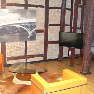 amosa-apartment-rue-gerardrie-17.brusselshotelsbook.com/
